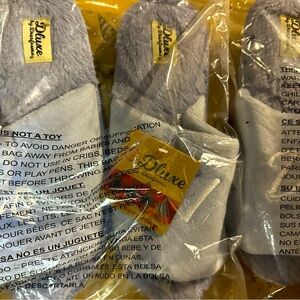 Dluxe dearfoam memory bed slippers size large nwt. "I Do".